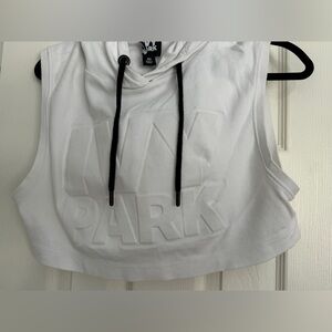 IVY PARK White Sleeveless Crop Top